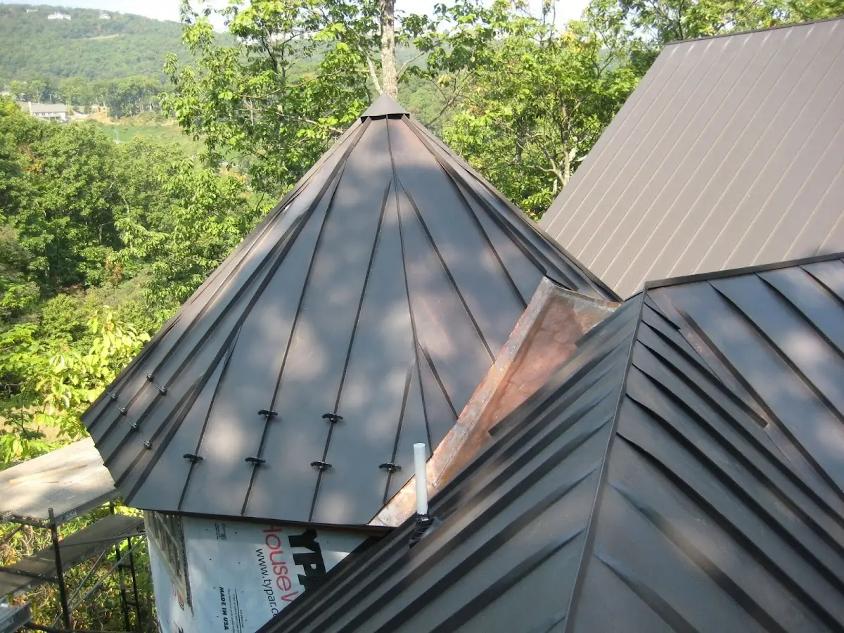 Professional Shingle Replacement & Repair by Craftsman Roofing in Fairchild
